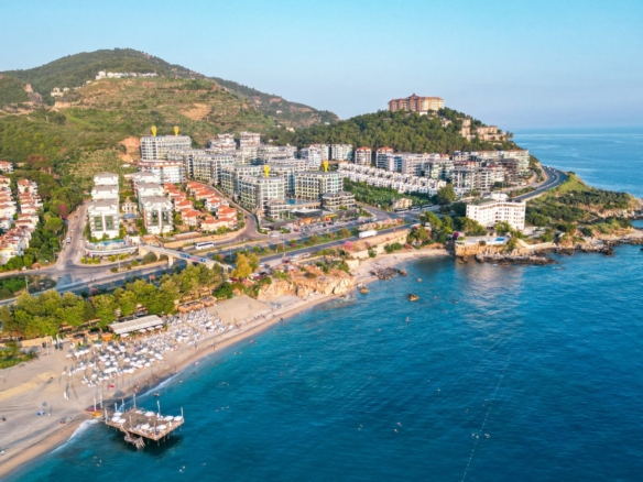 Exclusive Seafront Apartments in Kargicak-Alanya